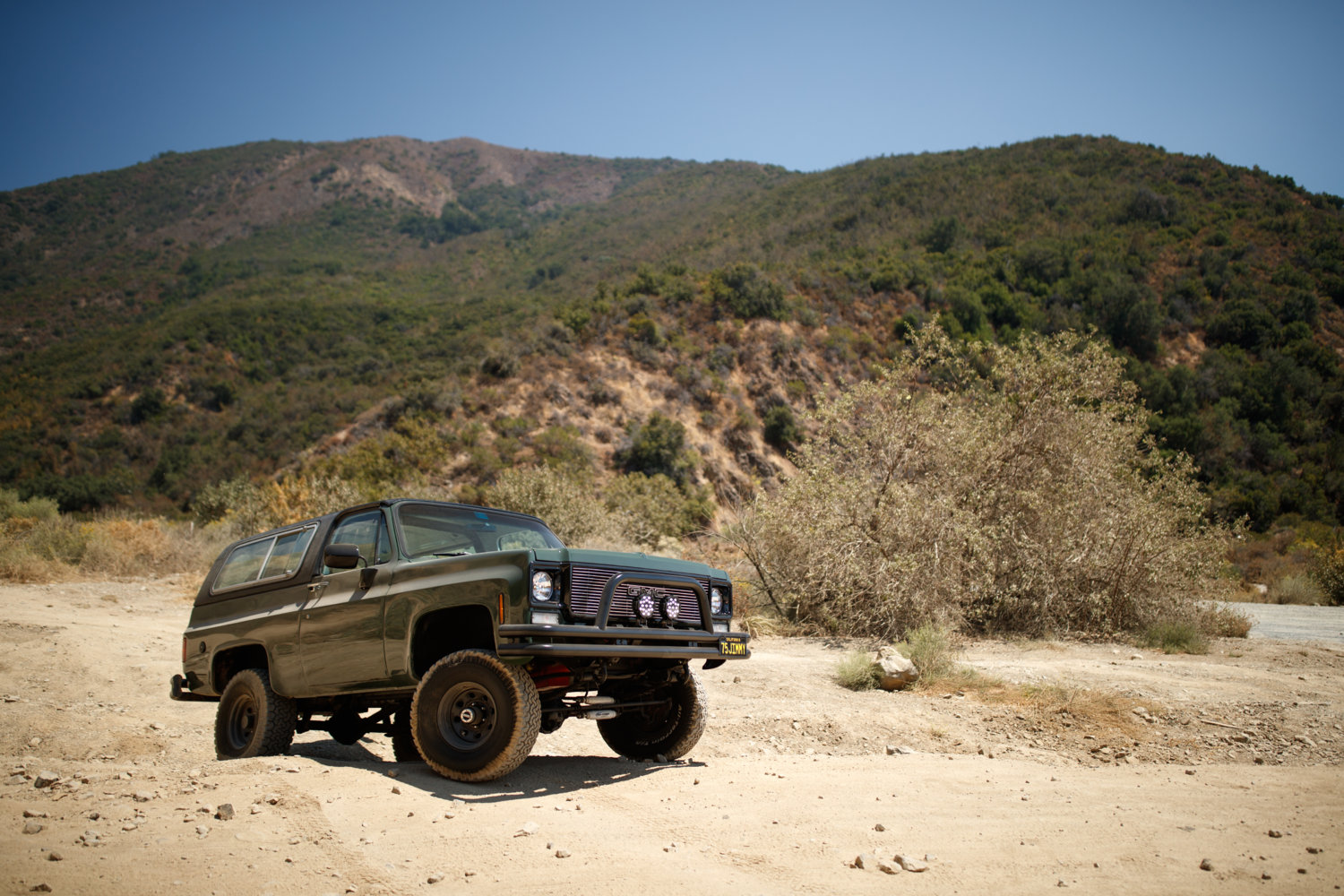 1975 GMC Jimmy - Photos by Larry Chen