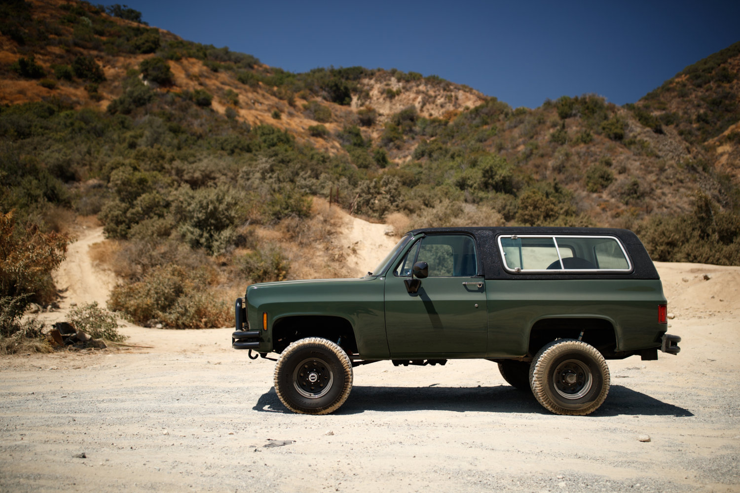 1975 GMC Jimmy - Photos by Larry Chen