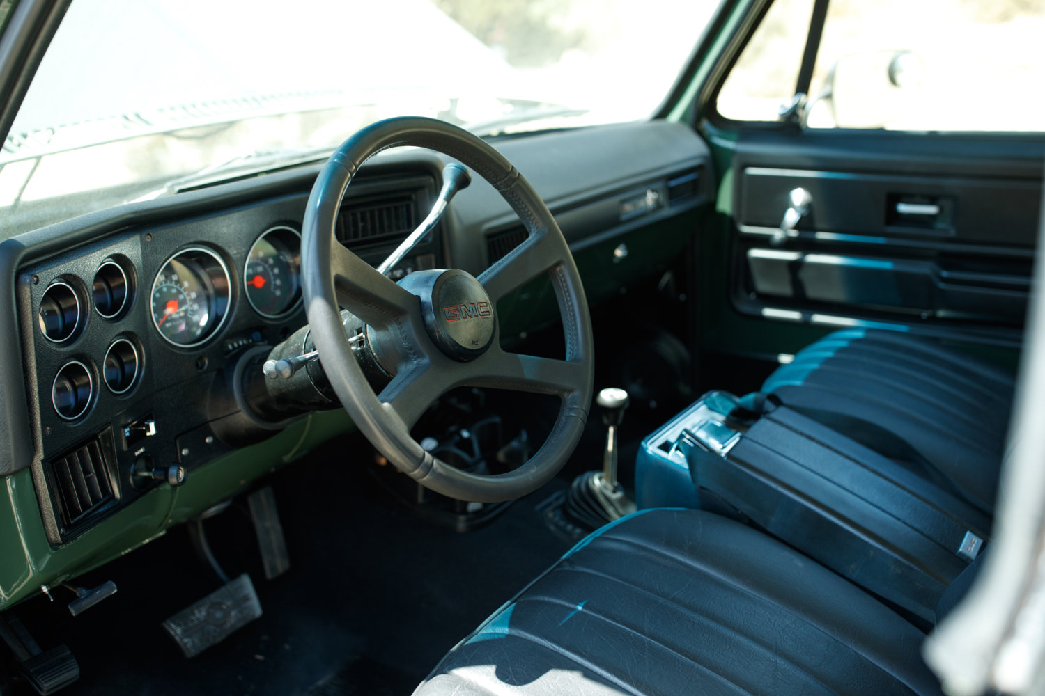 1975 GMC Jimmy - Photos by Larry Chen