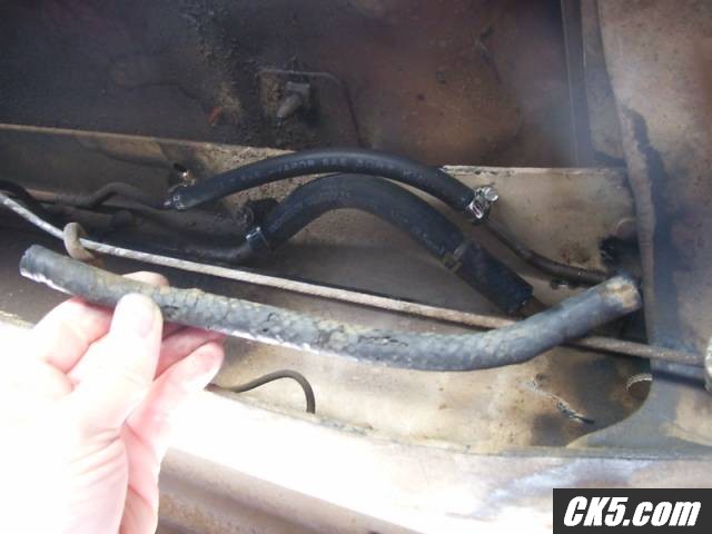29_yr_old_fuel_line