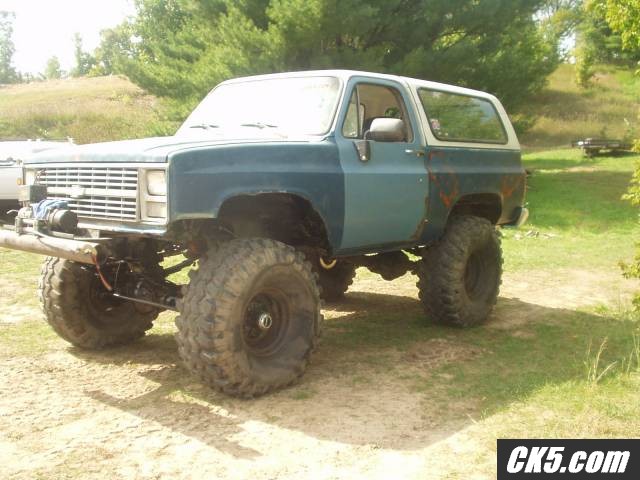 85 k5  44"mudders 8" lift
