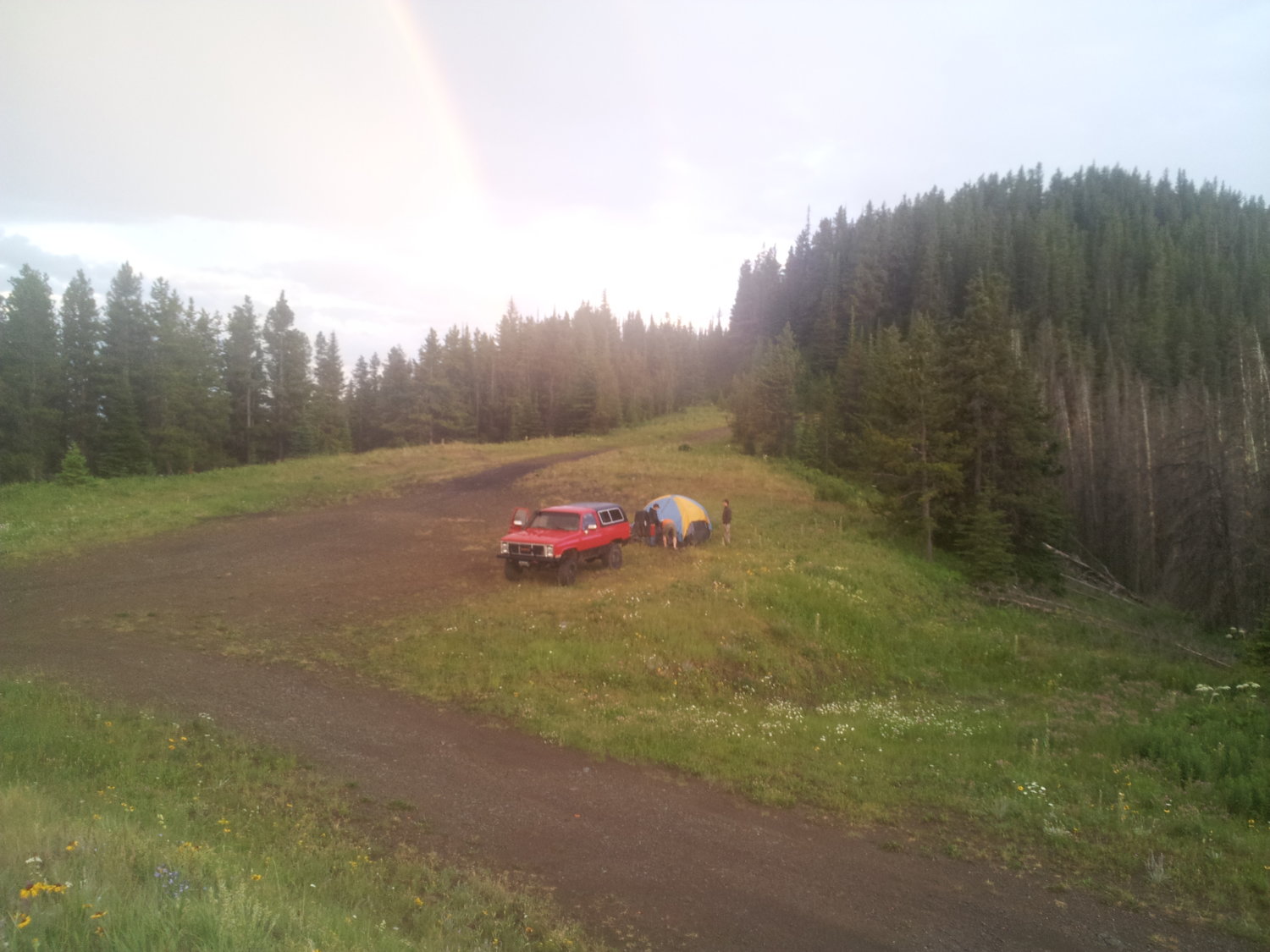 85GMCJD easy camping for a month while the paint cures