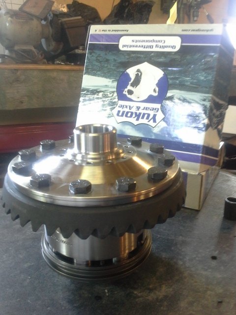 85GMCJD stayed with 4.10s Yukon gears