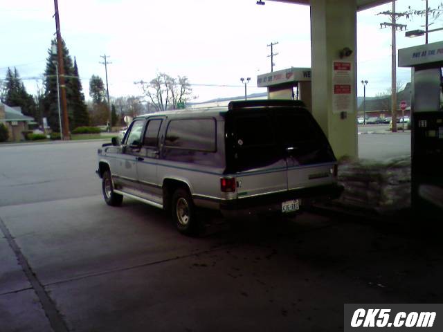 89 Suburban