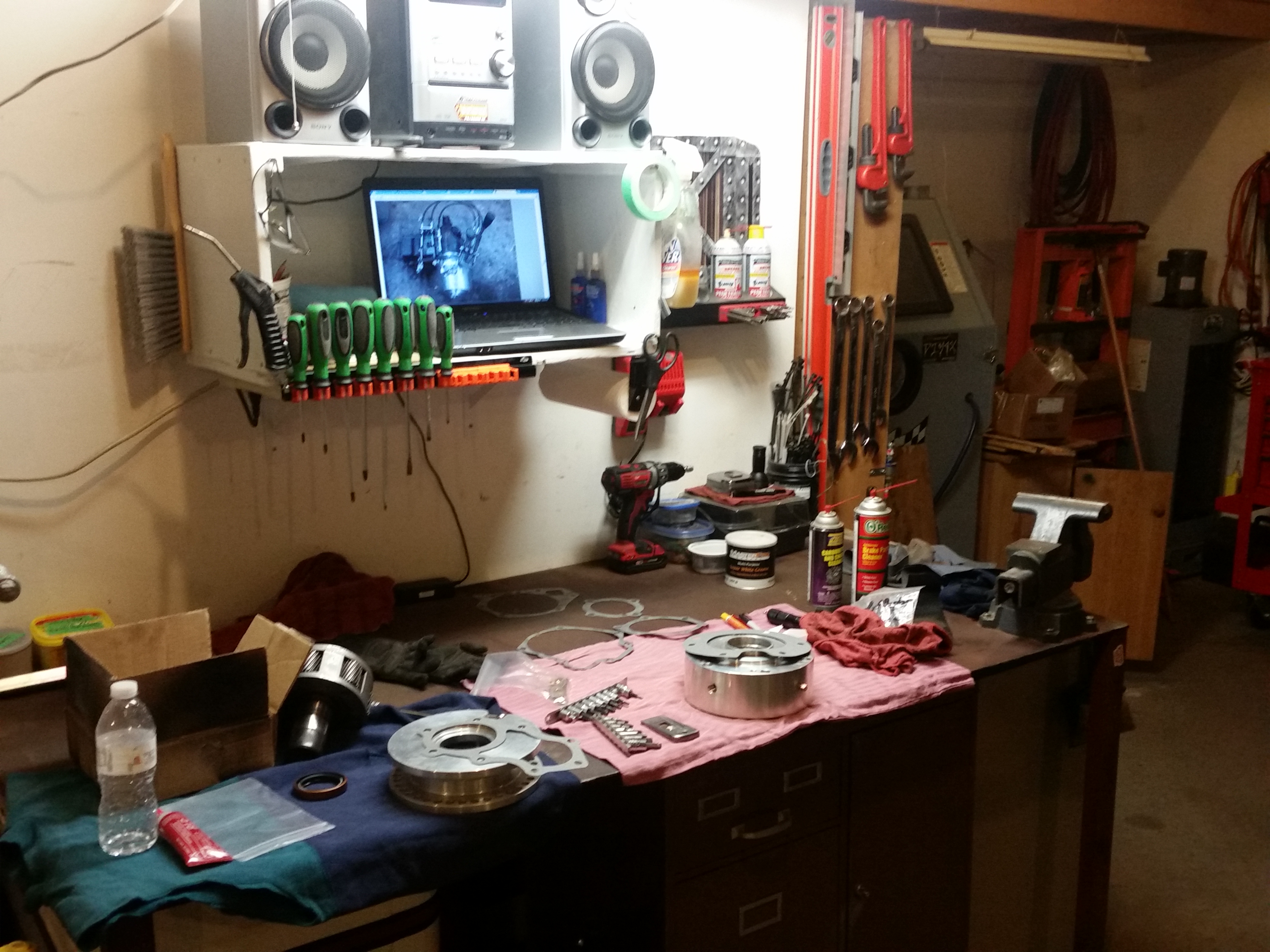Assembly of BTD crawl box