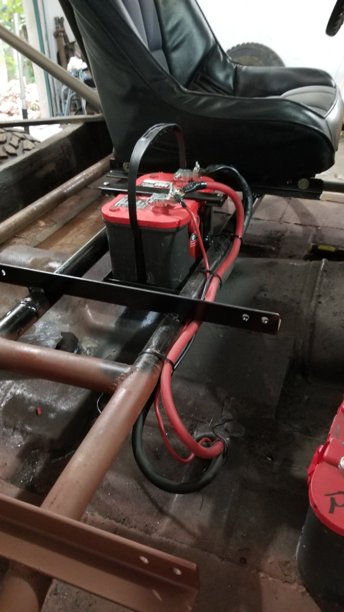 Battery mount