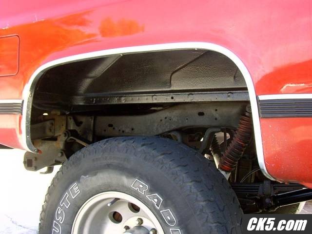 Blazer_Rear_Wheel_Well_After_Rubberized