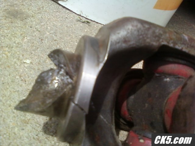 broke_yoke