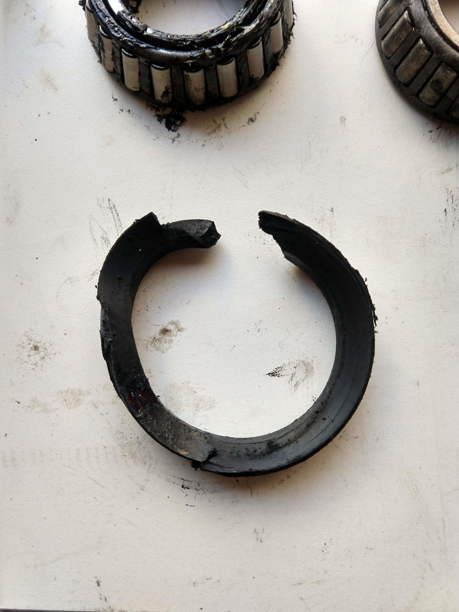 Broken Rubber Seal 1