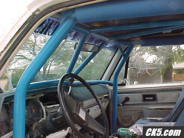 cage- dash bar/spreaders