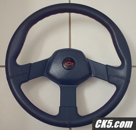 Chevy_Cavalier_Z24_steering_wheel