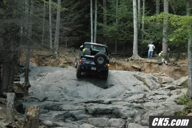 Clay_topping_out