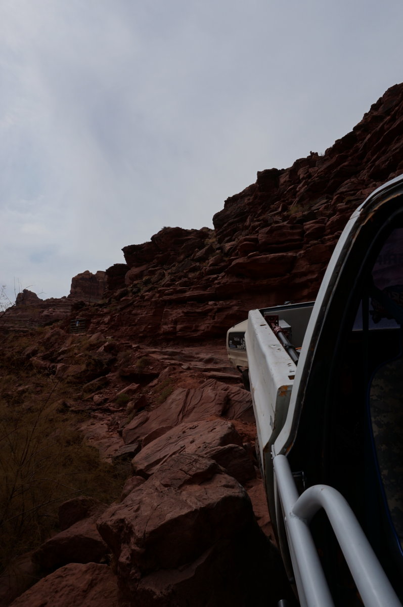 Cliffhanger 37