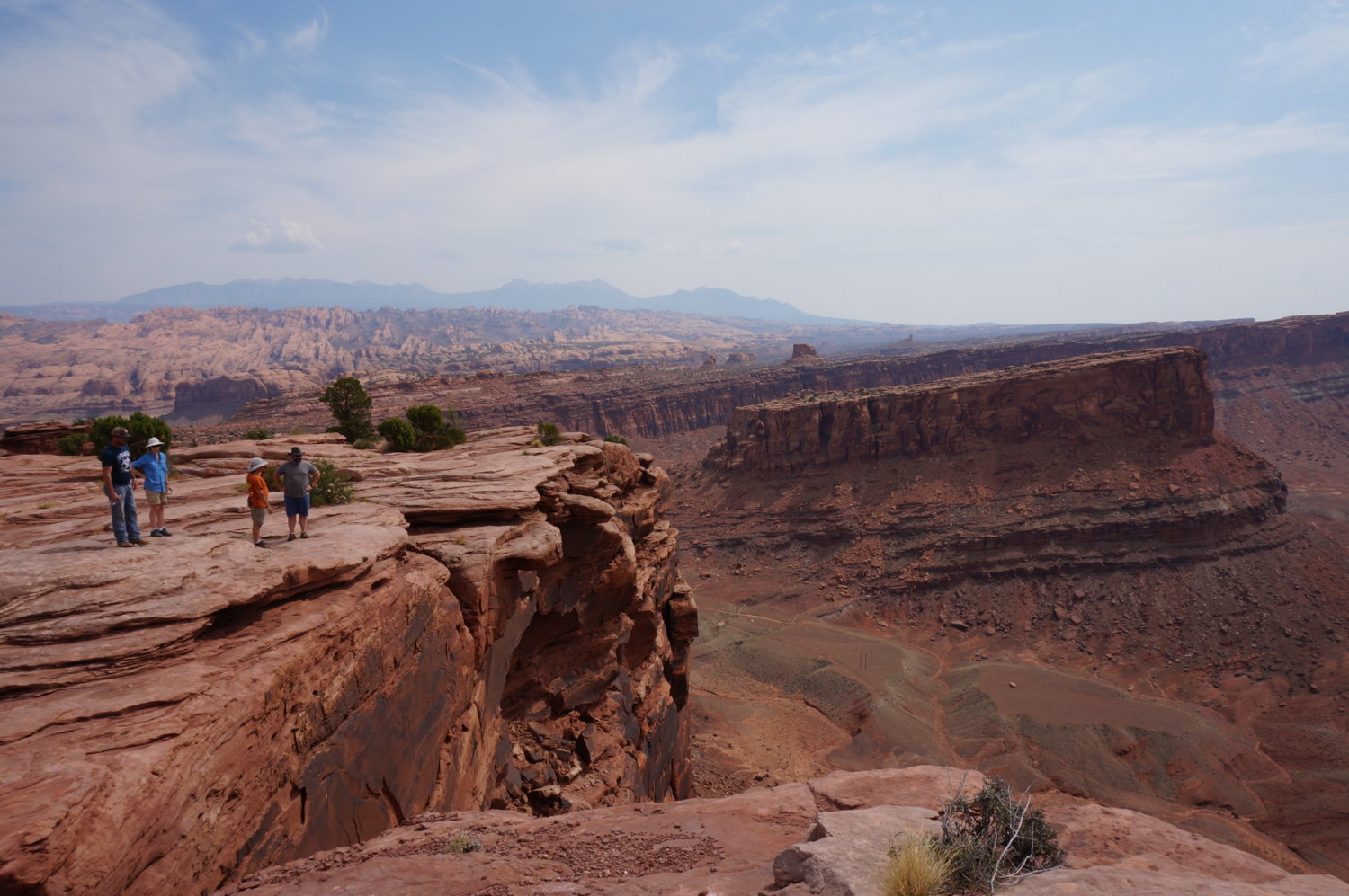Cliffhanger 77