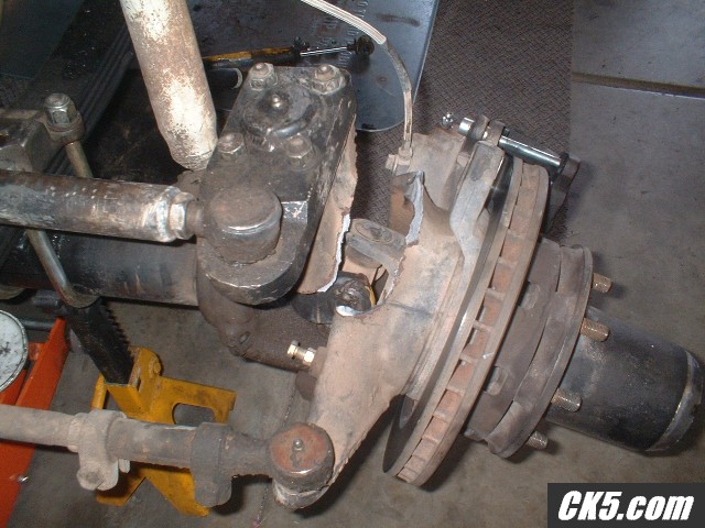 D60 knuckle