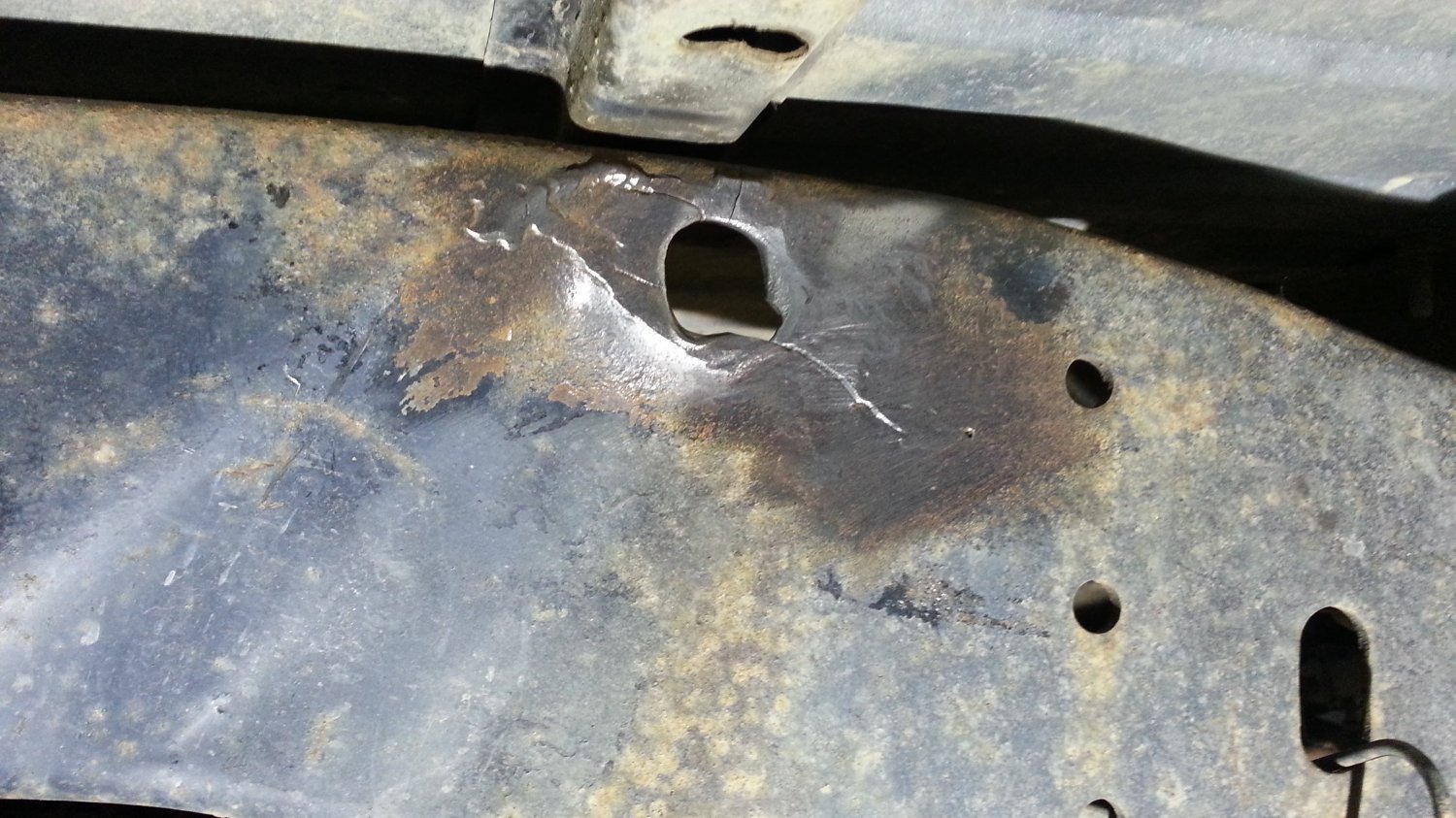 Dremeled cracks before welding