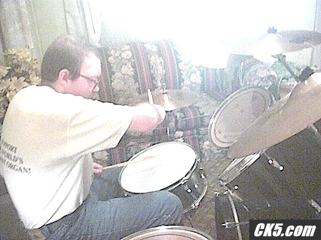 Drummin2