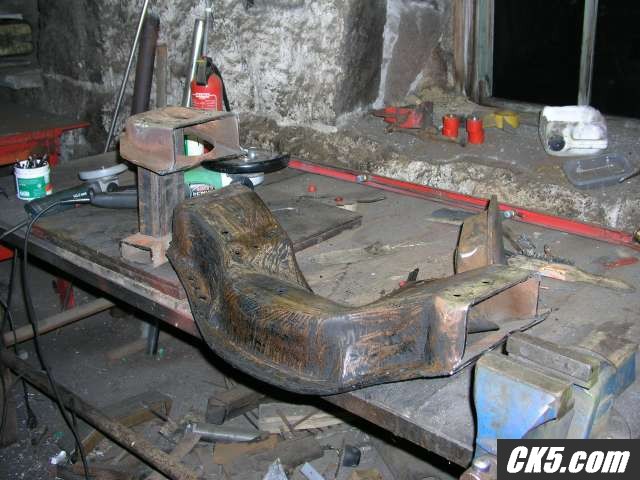 Engine crossmember
