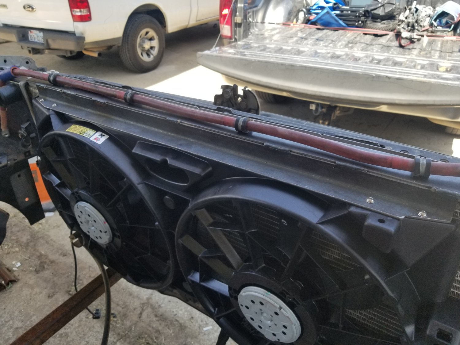 Fan upper mounts 2