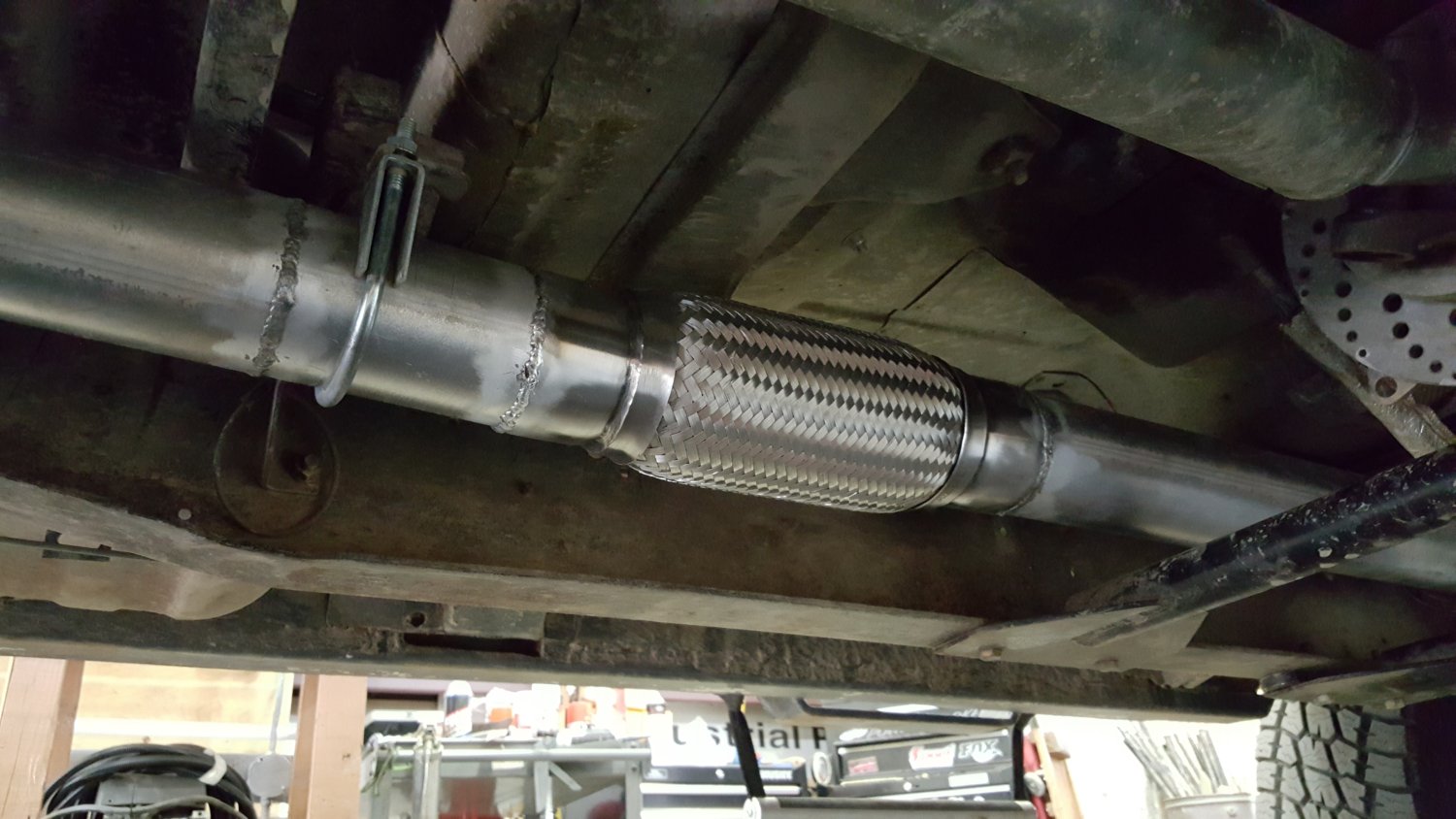 flex piece in exhaust