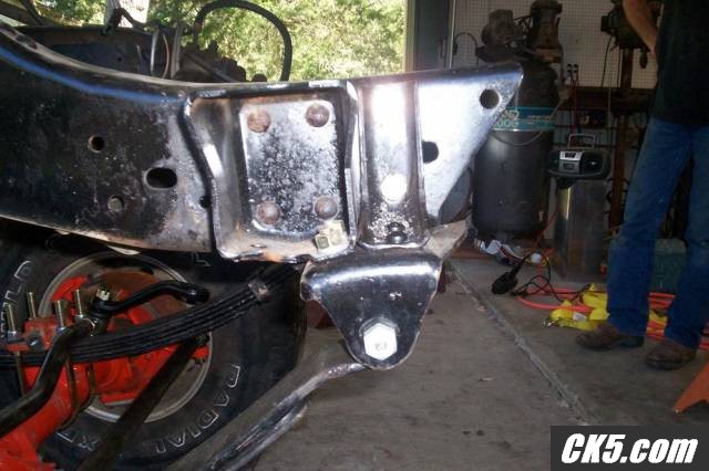 front_spring_mount