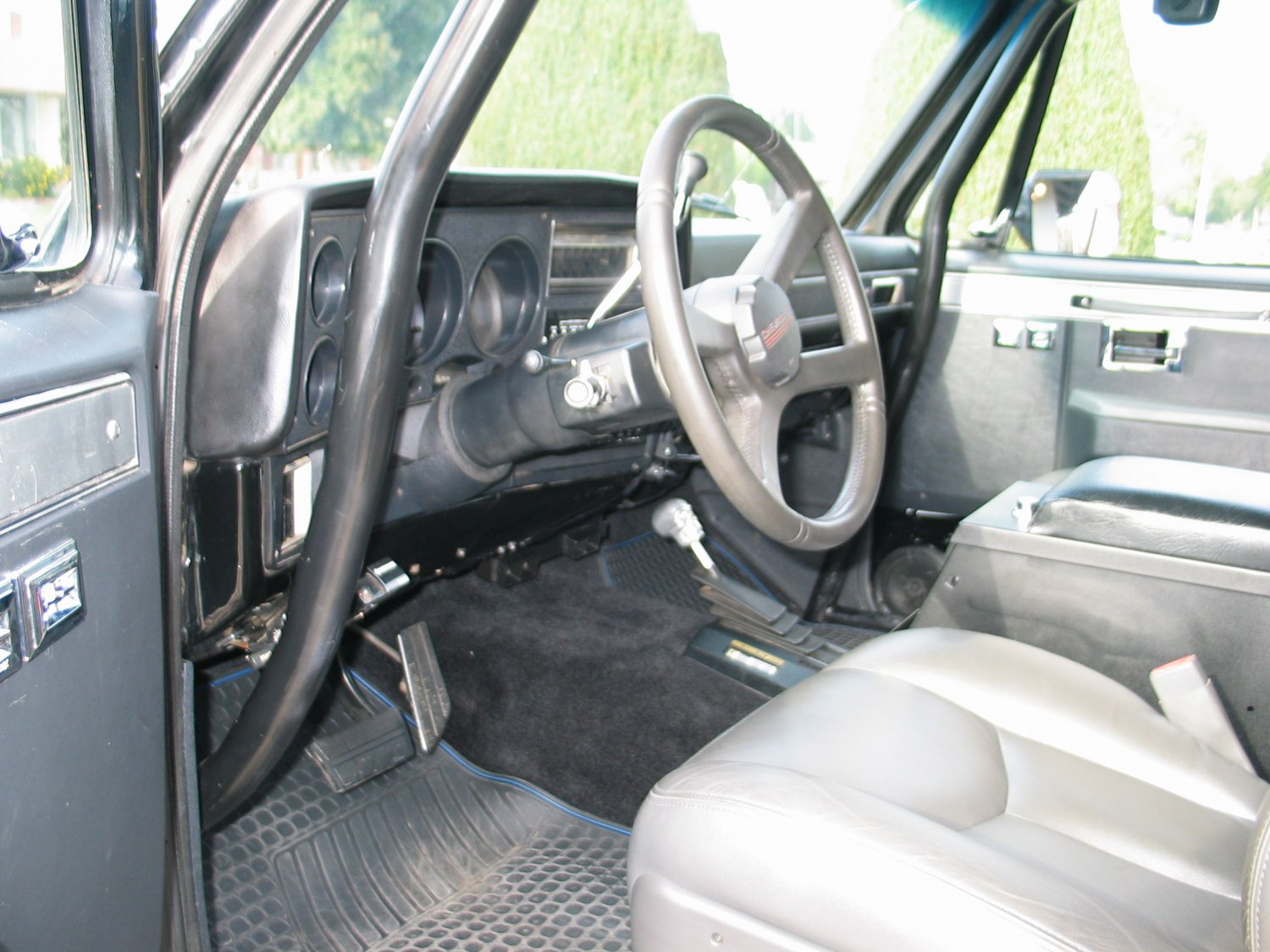 Grey/Black Interior