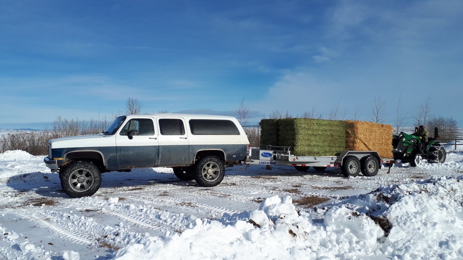 Having a hay day. I'm struggling with deciding if I should build a roof rack and front and rear bumpers and go back to 17s.  I like this look too.