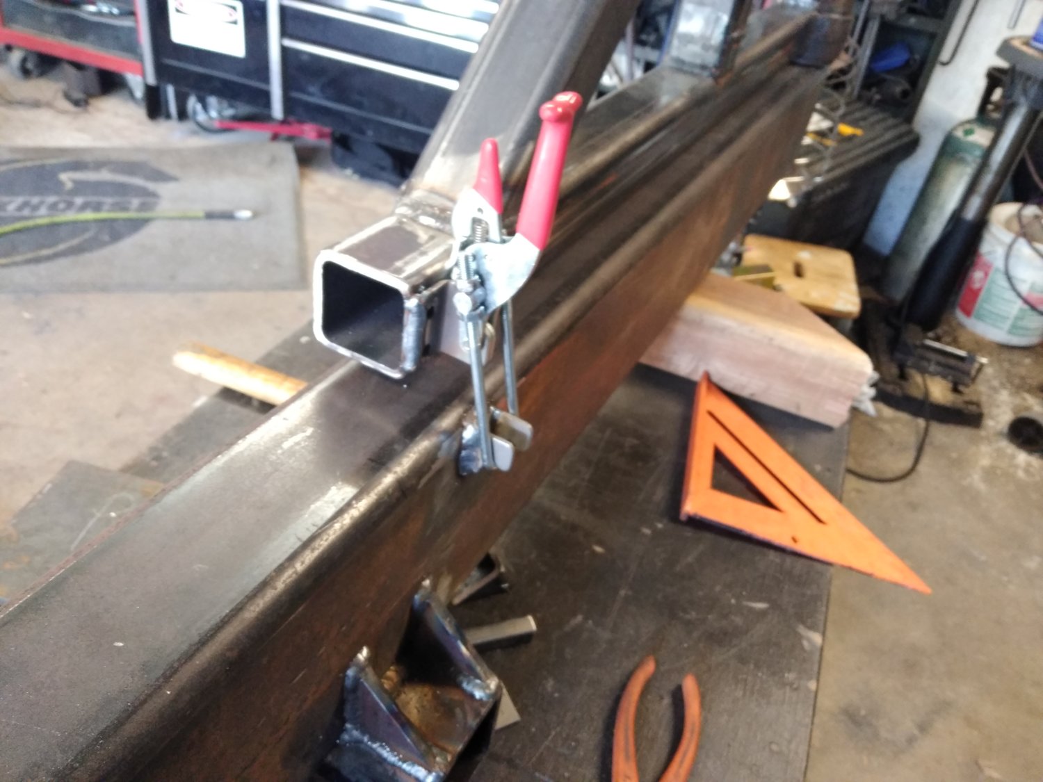 Latch setup