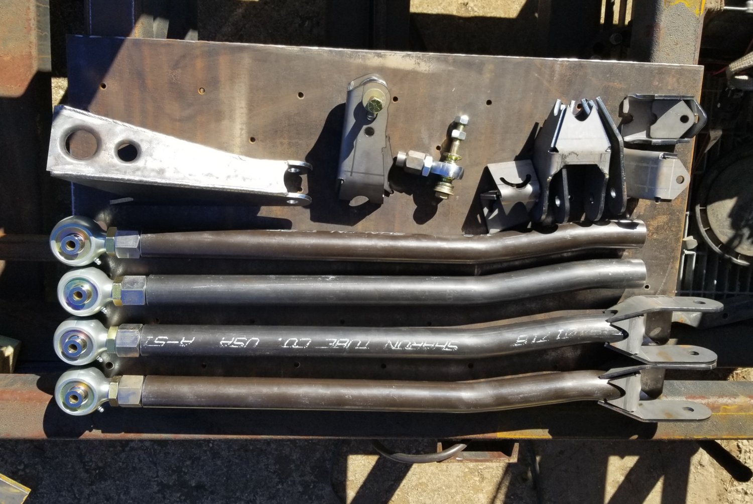 Link parts layout