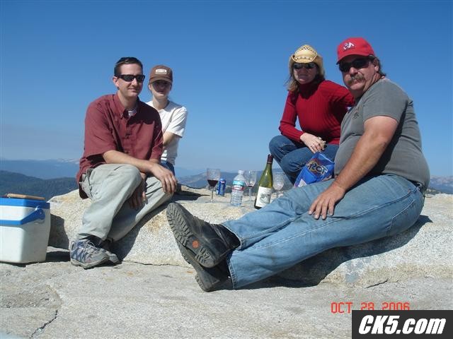 lunch_on_top_of_the_world_Small_