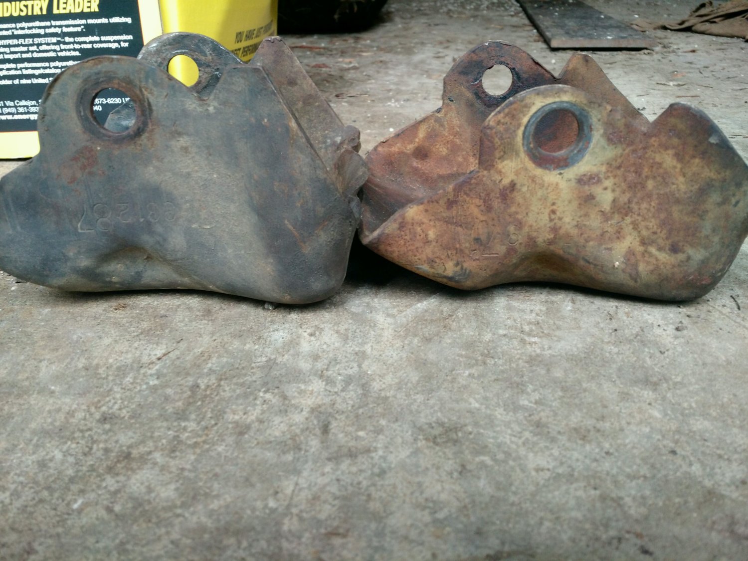 Motor mount hats