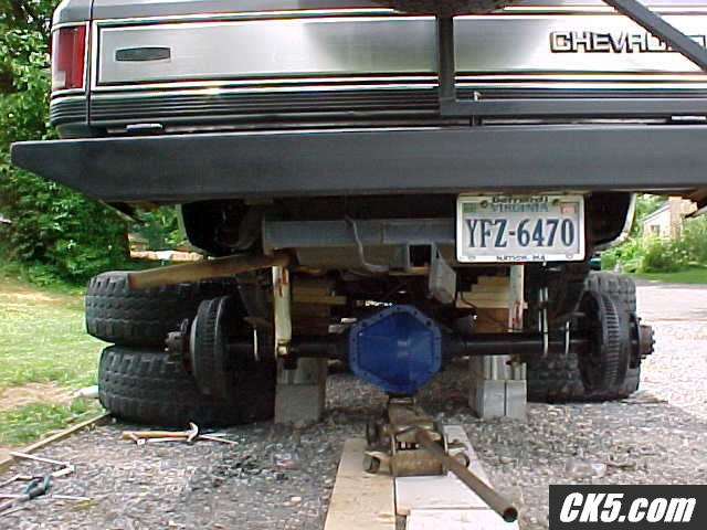 MVC-037S