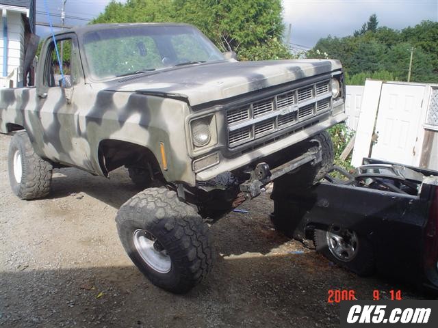 My 77 jimmy I built, 52s, 305/350/203 4:10, 8 lug 3/4 ton