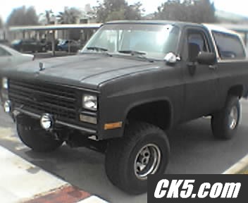 My first truck! Pics taken day of purchase (October 2004)