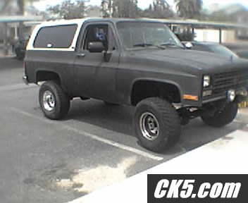My first truck! Pics taken day of purchase (October 2004)