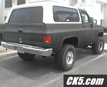 My first truck! Pics taken day of purchase (October 2004)