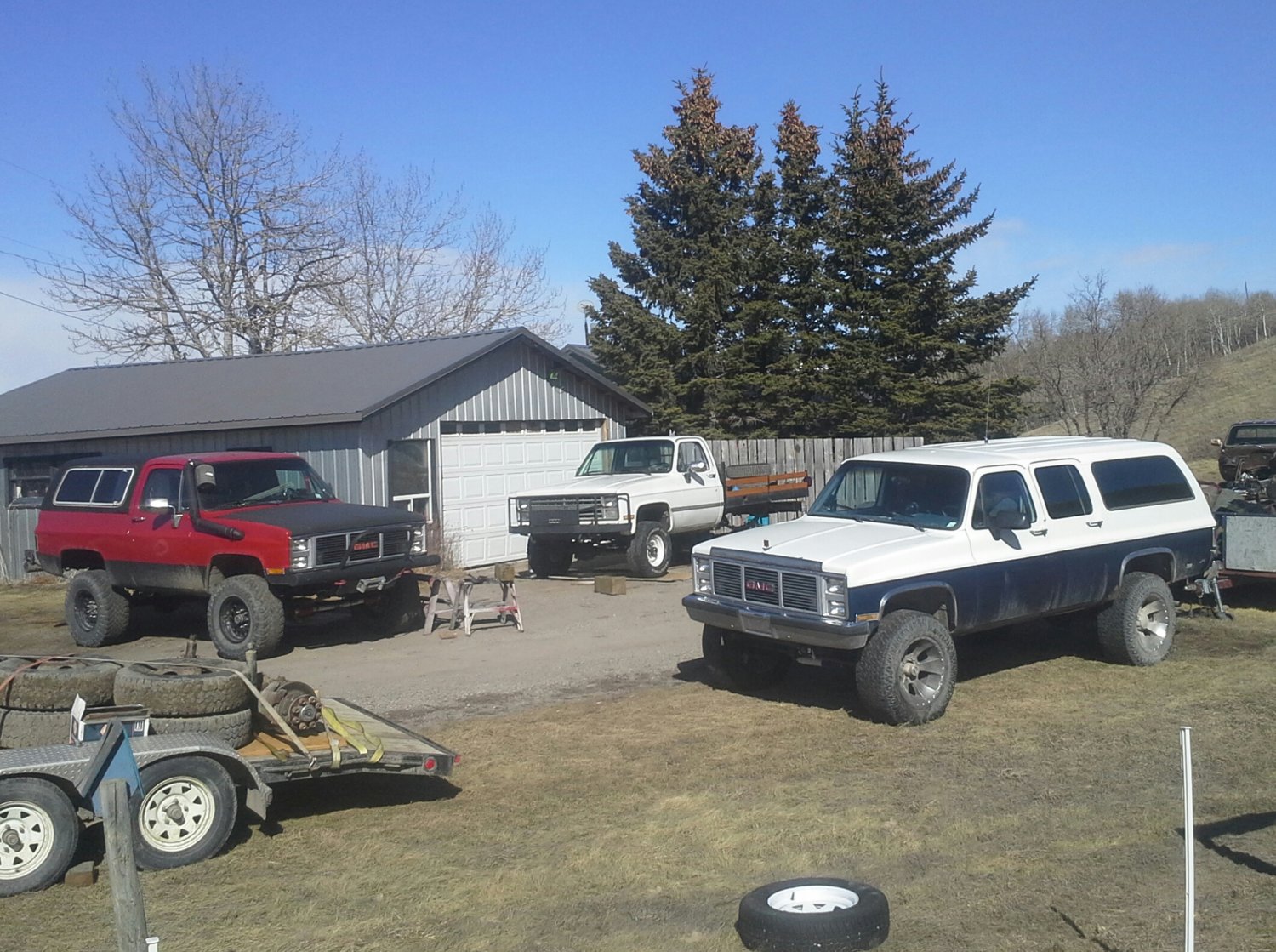New tires and rims for the Suburban again.  A buddy needed some gun smithing and custom work...Traded me for some 37 Nittos on 20s