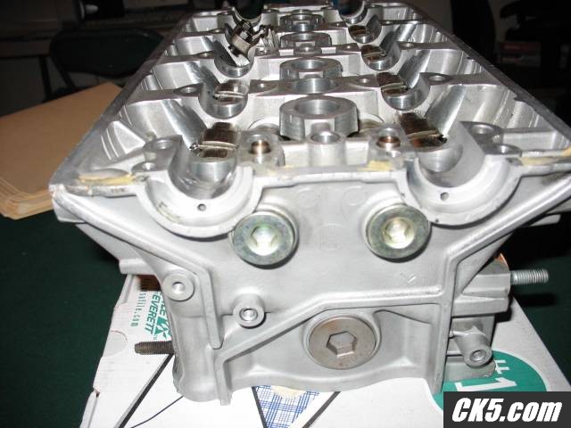 No ID cylinder head