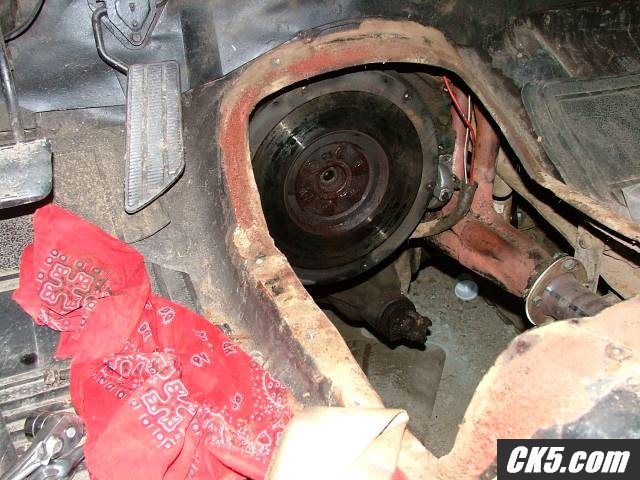 no_power_to_the_ground_chevy_tranny_swap_024