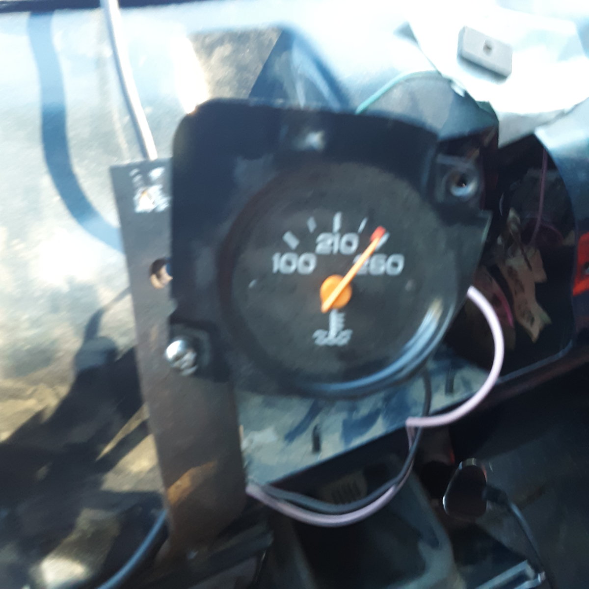 Oil temp 2