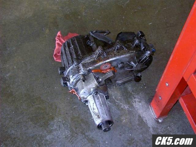 Old_Transfer_Case_out