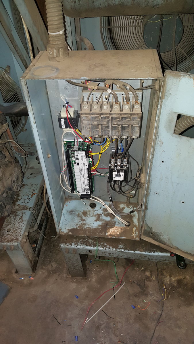 panel 3