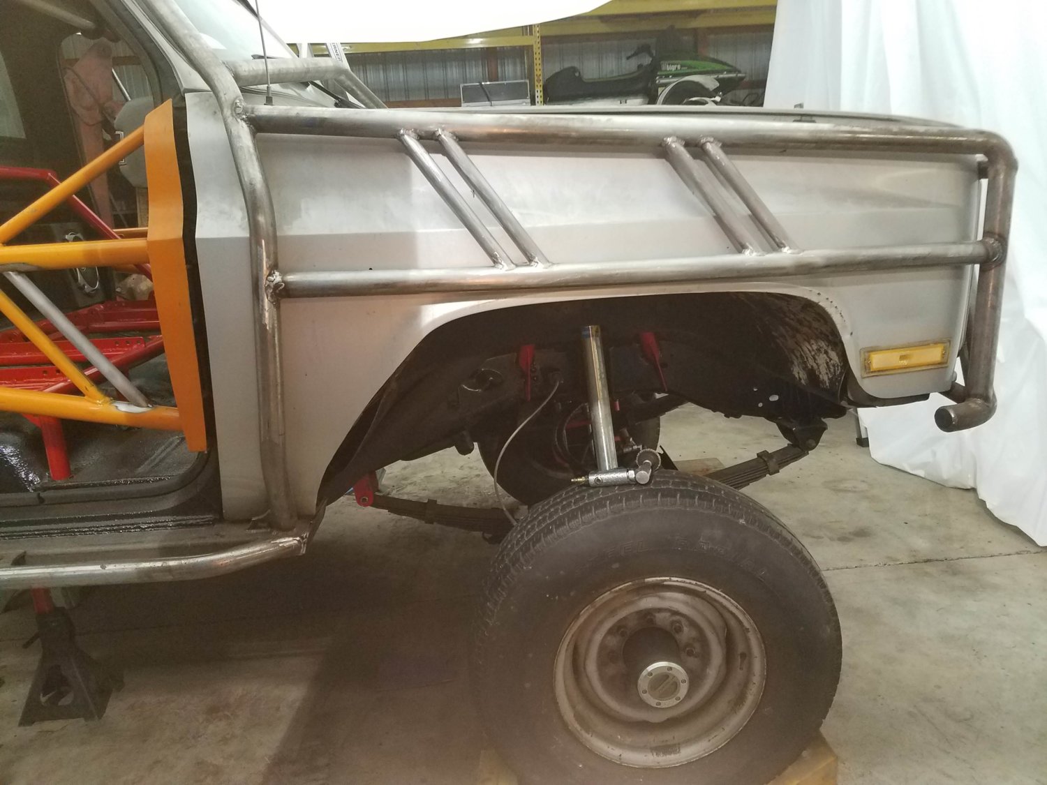 Pass fender trim