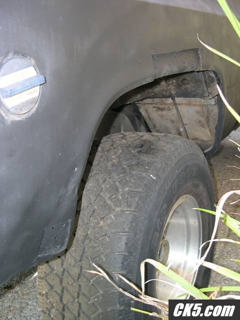 Passengersiderearwheelopening2