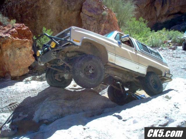 paul_tire_lift