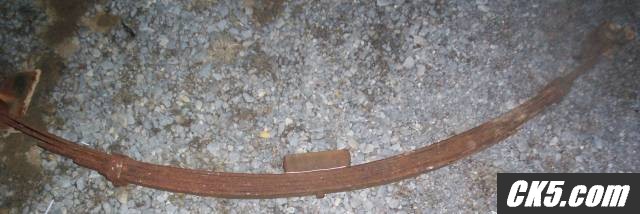 rear 1 ton spring maybe?