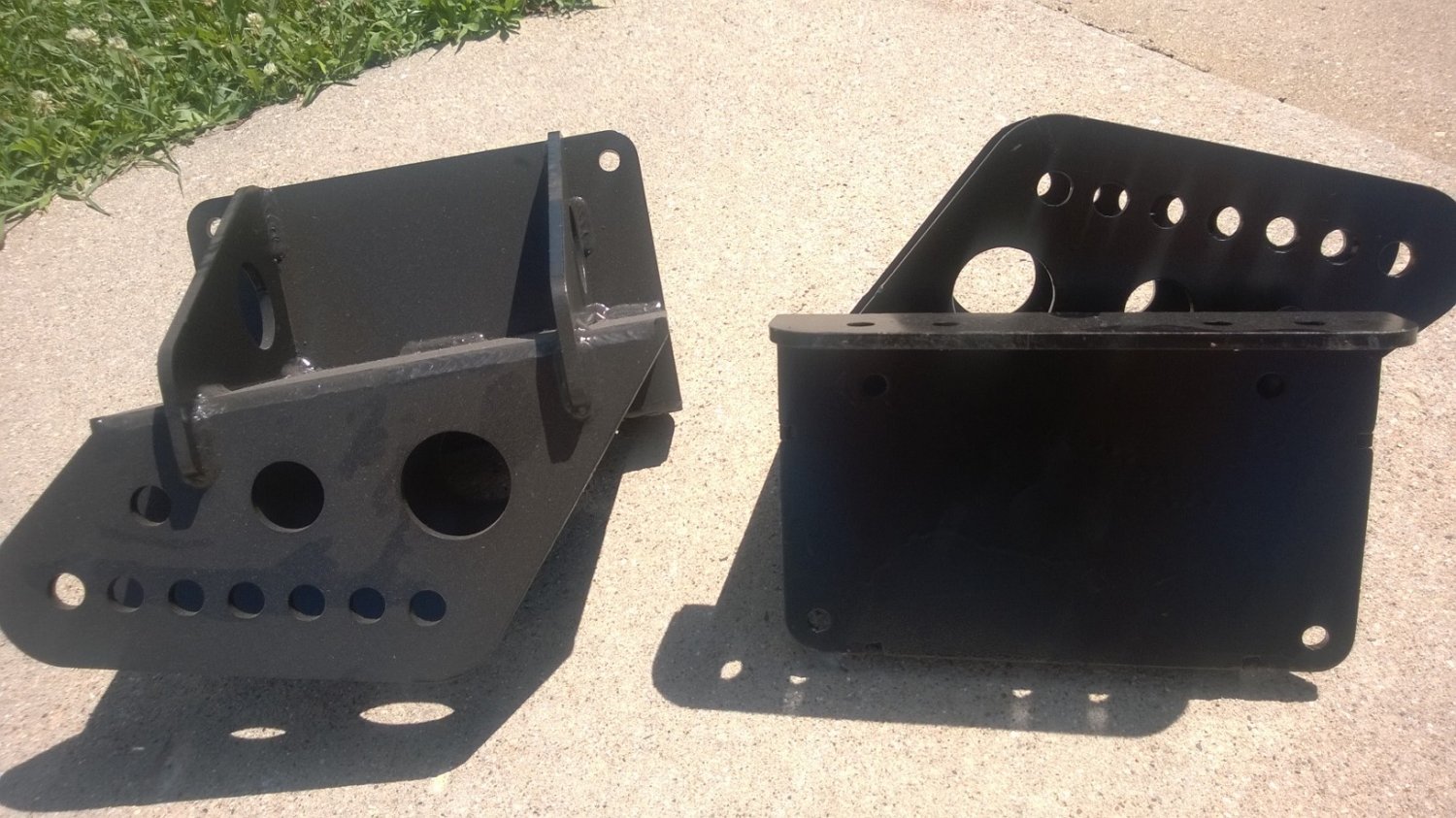 rear axle front hangers