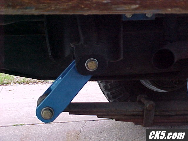 rear shackle angle