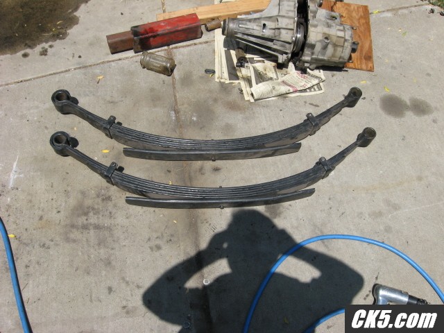Rear spring install