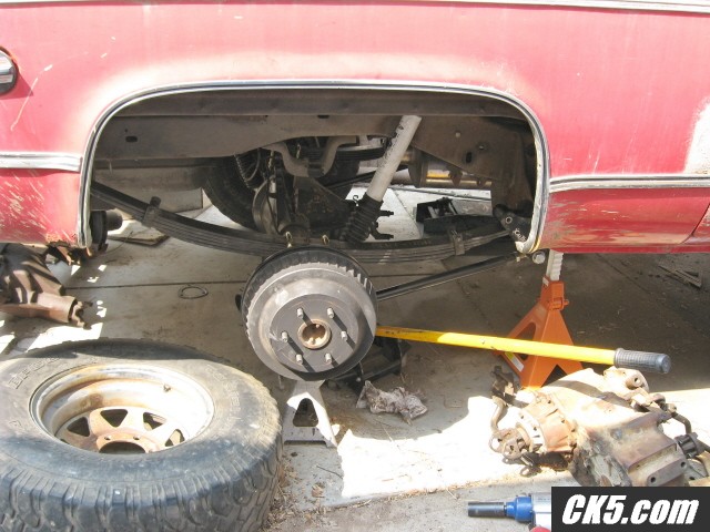 Rear spring install